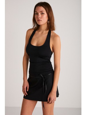 Grimelange Ranma Kadın Esnek Jarse Kumaşlı Vücüdu Saran Kare Yaka Sırtı Açık Siyah Bluz