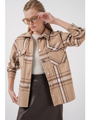 Bigdart 3854 Ekose Desen Günlük Stil Kadın Gömlek - Bisküvi Uzun Kol Çift Cepli Pamuk Polyester