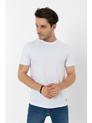 Closus Yuvarlak Yaka Beyaz Slim Fit Organik Pamuk T-Shirt
