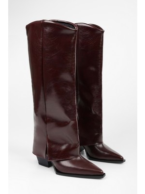 Shoeberry Kadın Kovboy Çizme Bordo Parlak Suni Deri Tozluk Detaylı Şık Tasarım Topuklu