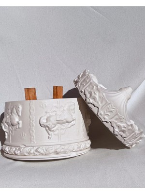 Atlıkarınca Konseptli Nostaljik Amber Kokulu %100 Soya Mum