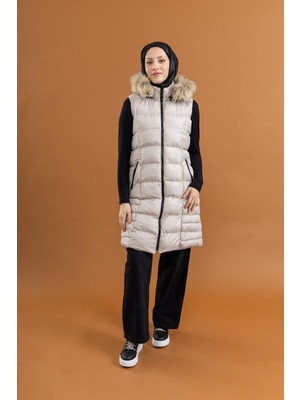 Tuğba Ergül 1804 Kadın Dolgu Yelek Taş