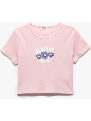 Koton Pamuklu Çiçek Baskılı Bisiklet Yaka Kısa Kollu Crop Tişört