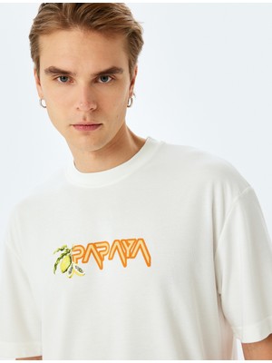 Koton Kısa Kollu Viskon Karışımlı Bisiklet Yaka Oversize Arkası Baskılı Tişört