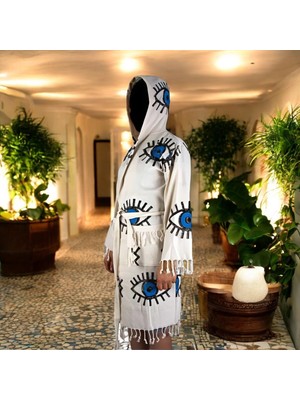 El Yapımı Buldan Dokuma %100 Pamuk Nazar Boncuklu Peştemal Bornoz – Doğallık ve Şıklığın Buluşması!