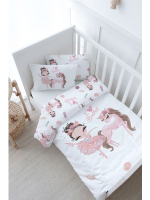 Tuğba Kuğu Bebek Boy Nevresim Takımı (100X150) - For Baby Serisi - Pembe Tütülü Balerin ve Unicorn