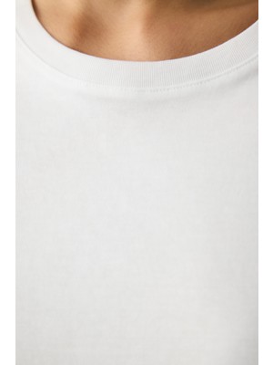 Penti Beyaz Bisiklet Yaka Dikiş Detaylı T-Shirt