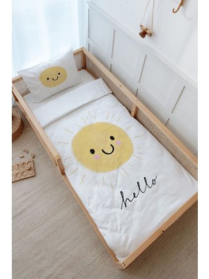 Tuğba Kuğu Montessori Nevresim Takımı (100 x 200) - Pure Baby Serisi - Gülen Güneş