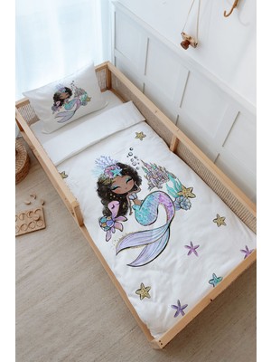 Tuğba Kuğu Montessori Nevresim Takımı (100 x 200) - Iconic Serisi - Brunette Mermaid