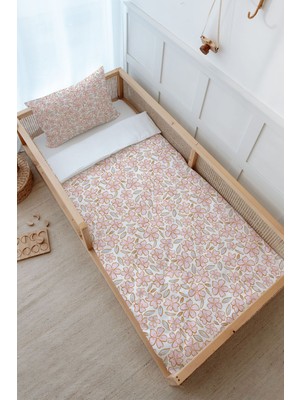 Tuğba Kuğu Montessori Nevresim Takımı (100 x 200) - Iconic Serisi - Pink Flowers