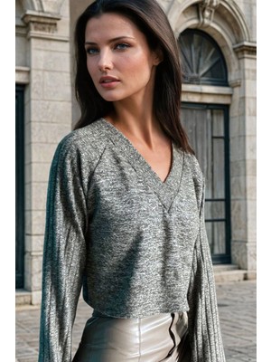 New Laviva Haki V Yaka, Kısa Bluz