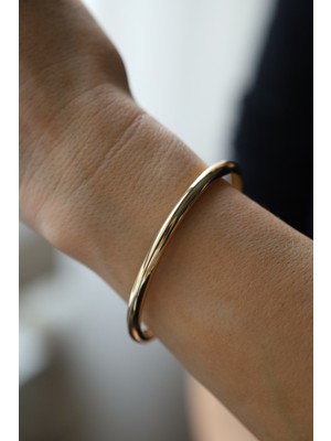 Yenigün Kuyumculuk 14 Ayar Altın Düz Sade Bombeli Kelepçe