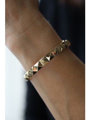 Yenigün Kuyumculuk 14 Ayar Altın Piramit Dizisi Kelepçe