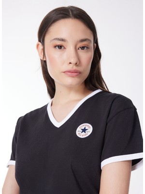 10026504.001-RETRO V-Neck Top Siyah Kadın Bisiklet Yaka Normal Kalıp T-Shirt