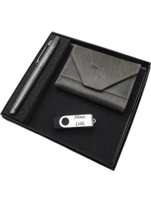 Signator D333 Isme Özel Set - Deri Kartlık + 32GB. USB Bellek  + Kalem Seti | Isme Özel Hediyelik Set