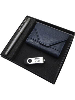 Signator D338 Isme Özel Set - Deri Kartlık + 32GB. USB Bellek  + Kalem Seti | Isme Özel Hediyelik Set