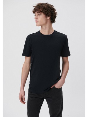 Mavi Erkek Doğa Dostu Siyah Basic Tişört 066901-900