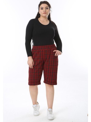 Kadın Büyük Beden Kırmızı Beli Lastikli Yan Cepli Ekose Desenli Bermuda 65N38678