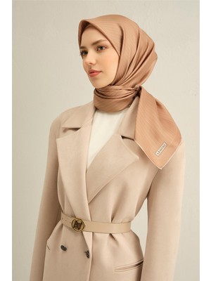 Armine Çiçek Desenli Saf İpek Twill Eşarp 9353 83