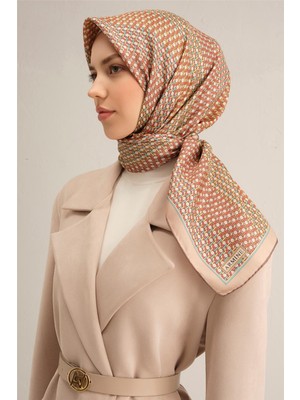 Armine Çiçek Desenli Saf İpek Twill Eşarp 9324 83