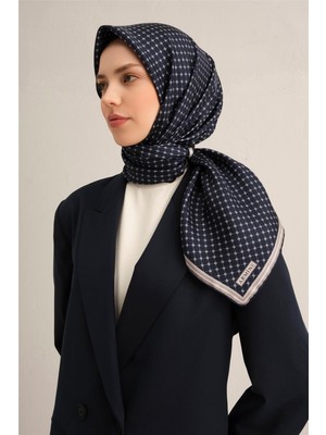 Armine Soyut Desenli Saf İpek Twill Eşarp 9350 11