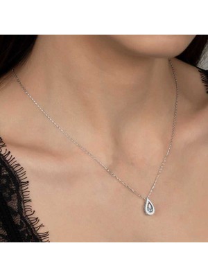 Gumush Swarovski Taşlı Gümüş Damla Bayan Kolye