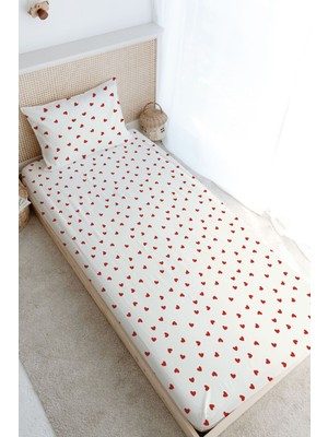 Tuğba Kuğu Tek Kişilik Lastikli Çarşaf Seti - Iconic Serisi - Red Hearts