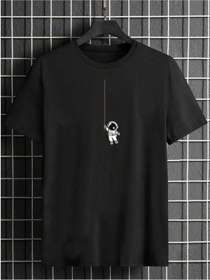 Medinenur Sallanan Astronot Naskılı Basic T-Shirt