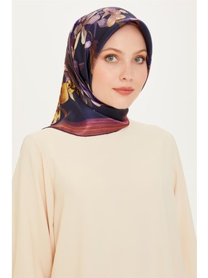 Armine Çiçek Desenli Twill Saf İpek Eşarp 9215D 34 02