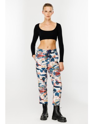 Desenli Beli Lastikli Kapitone Pantolon-Mavi