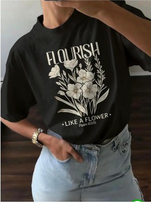 Medinenur Flourish Baskılı Basic T-Shirt