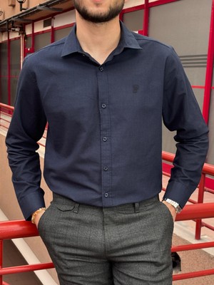 İnpool Erkek, Gömlek Yaka, Regular Fit, Pamuklu, Keten Dokuma, Old Money Culture, Nakış Detaylı Gömlek G10