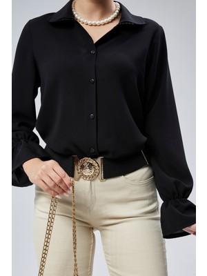 Fumel Kadın Siyah Büzgülü Kol Dantenli Yaka Detaylı Dokuma Gömlek