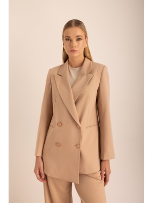 Aker Ön Asimetrik Kapama Ceket