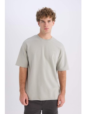 DeFacto Boxy Fit Bisiklet Yaka Kısa Kollu Tişört D7353AX25SP