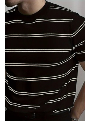 Cool Tarz Erkek Çizgi Detaylı Slim Fit Bisiklet Yaka Triko T-Shirt