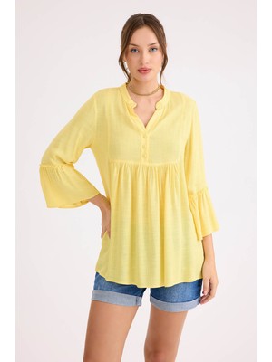 Kol Fırfır Detaylı Viskon Keten Düğmeli Bluz