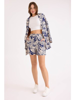 Çiçek Desen Beli Lastikli Şort