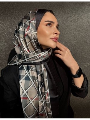 Burberry  Vual Ipek Şal Ekose Desen Siyah