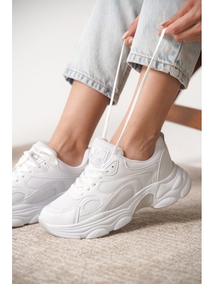 Daxtors Kadın Ortopedik Sneaker Spor Ayakkabı Beyaz Renkli Konforlu Taban Yapısı