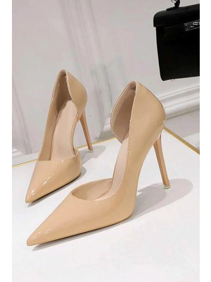 Trendy Anka Kadın Nude Ten Rugan 8cm Ince Şeffaf Kapak Topuklu Stiletto Ayakkabı
