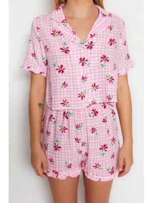 Tarz Rahat Kısa Kollu Boru Paça Papatya Desenli Fırfırlı Viskon Dokuma Pijama Takımı