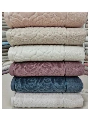 Nurpak Sevgi Jakarlı 50 x 90  cm   Elyüz Havlu 256