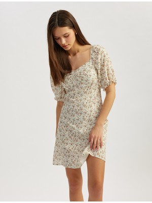 Koton Viskon Kalp Yaka Balon Kollu Büzgülü Çiçekli Mini Elbise