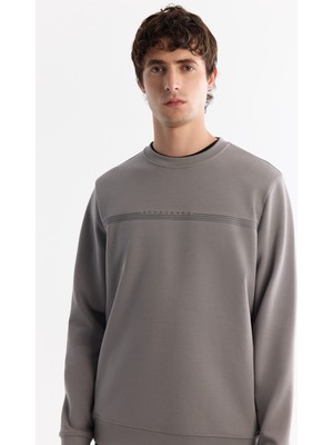 AVVA Erkek Gri Bisiklet Yaka Pamuklu Baskılı Elastan Regular Fit Sweatshirt A42Y1267