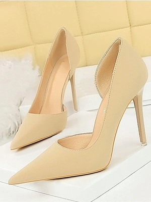 Trendy Anka Kadın Nude Bej Ten Süet 8cm Ince Şeffaf Kapak Topuklu Stiletto Ayakkabı