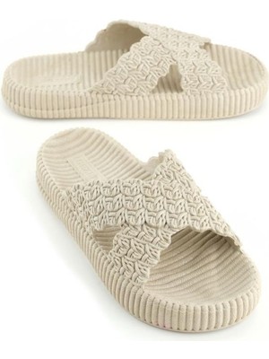 Gezer Kadın Yazlık Ev Banyo Islak Zemine Uygun Terlik