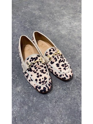 Dicle Polat Kadın Bej Leopar Yumuşak Deri Zincirli Loafer Günlük Ayakkabı Renos
