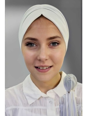 Tezzgelsin Kadın Lüks Sandy Kumaş Bağlamalı Pileli Tesettür Bone Şal