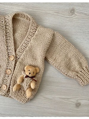 El Örgüsü Oyuncaklı Bebek Hırka